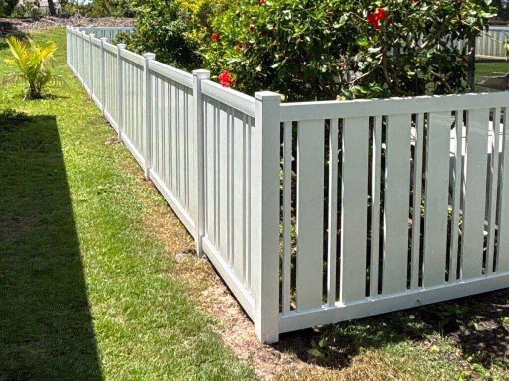 vinyl fence sarasota florida fence company 010226 11