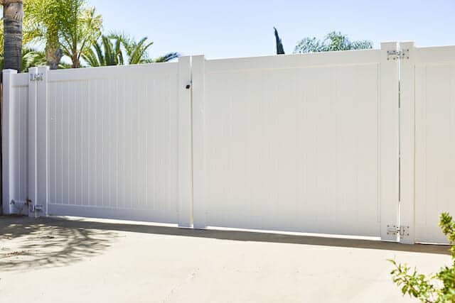 Gates vinyl gate privacy style 1 1